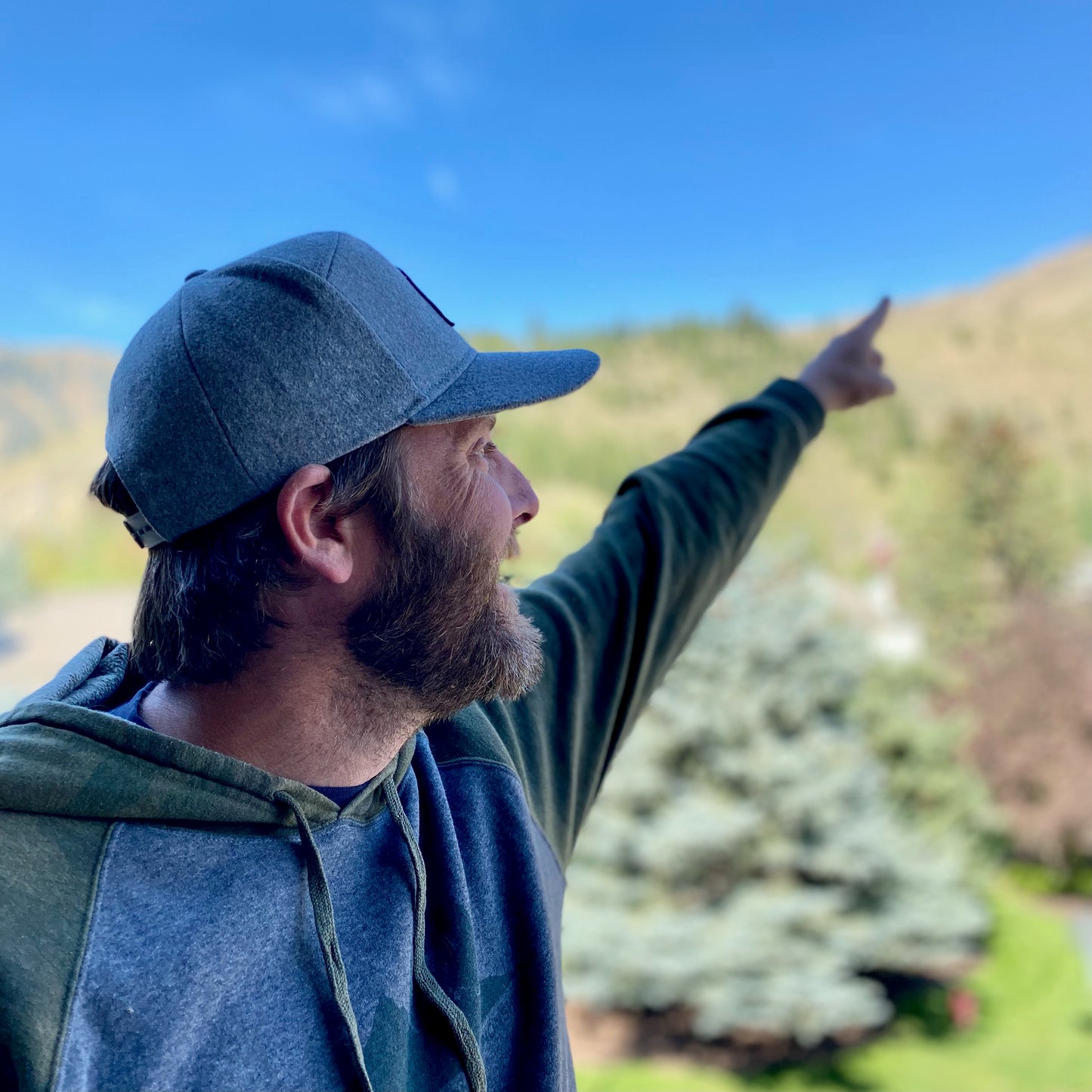 Locale x SVSEF Raster Wool Cap